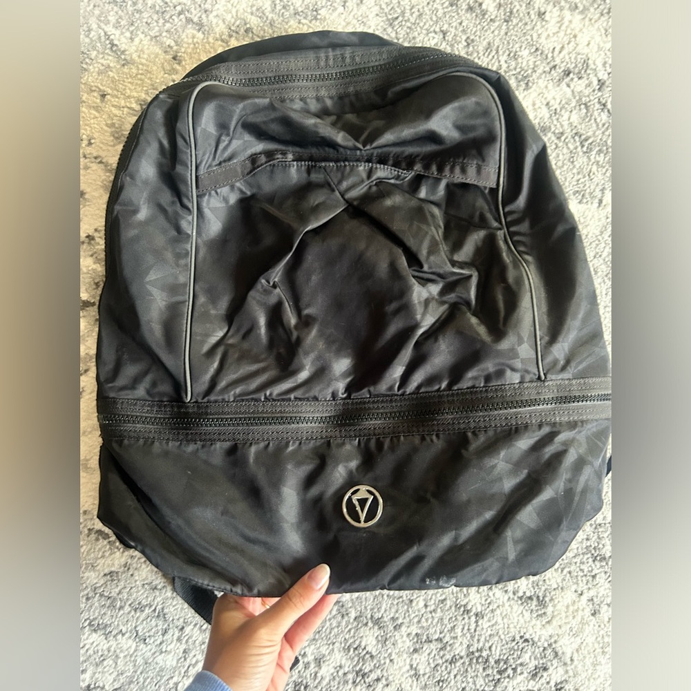 Kids ivivva backpack